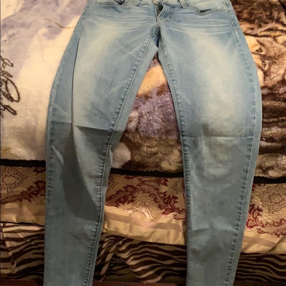 Blue jeans - Picture 2 of 2